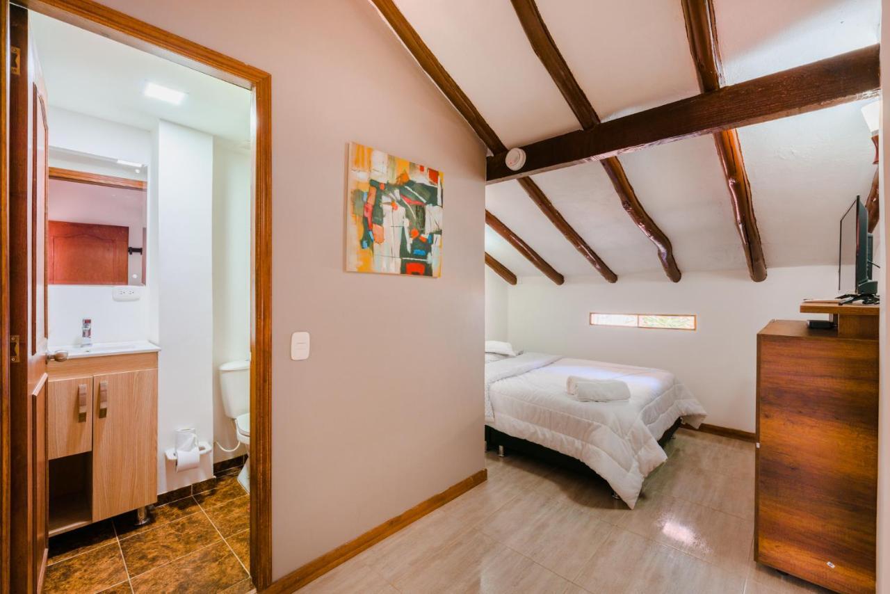 Hostal Dona Eliza Bogotá Dış mekan fotoğraf