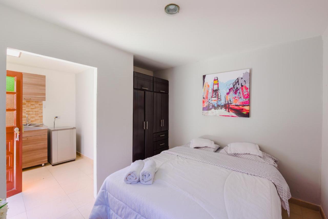 Hostal Dona Eliza Bogotá Dış mekan fotoğraf